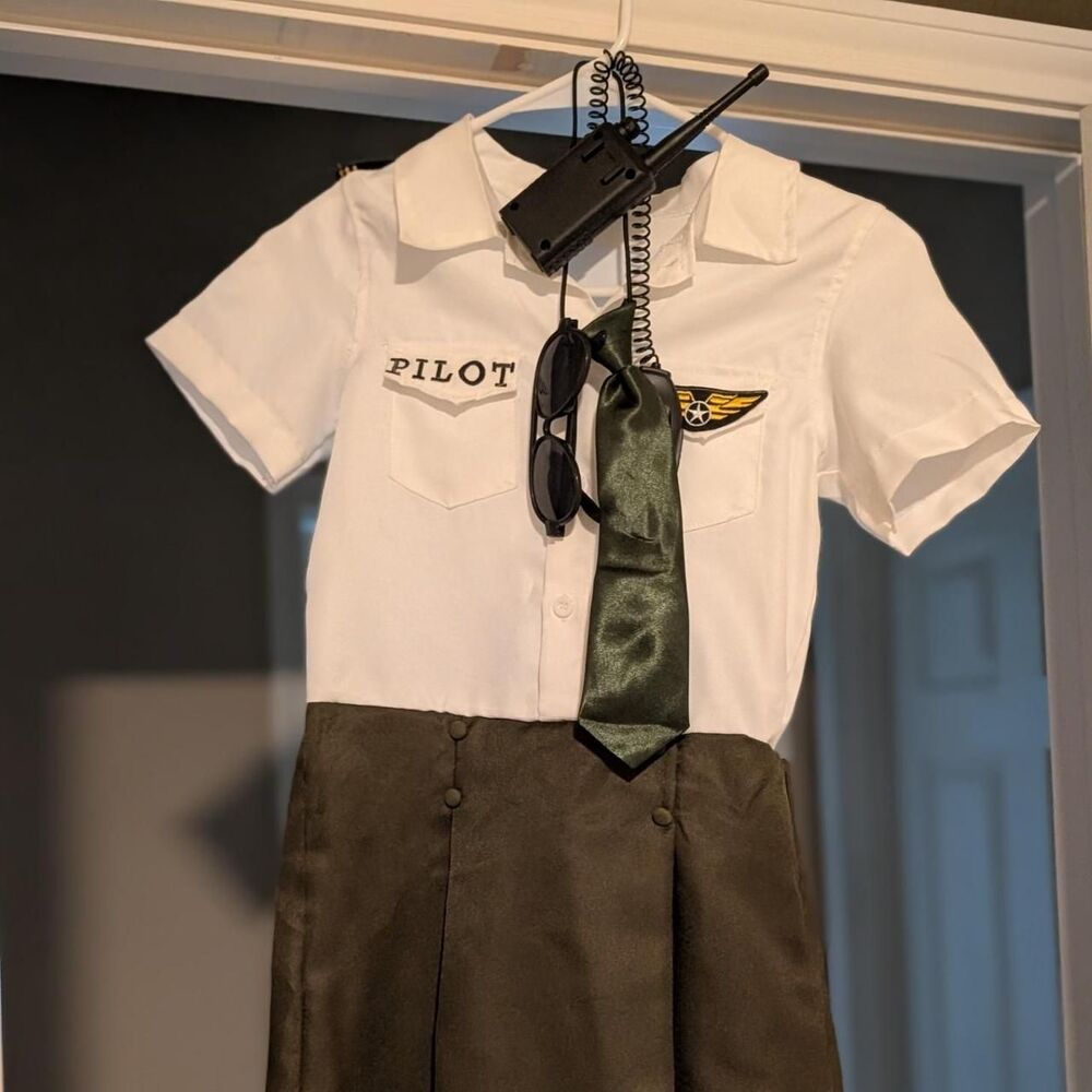 Pilot White and Khaki Girls Costume size 7/8
